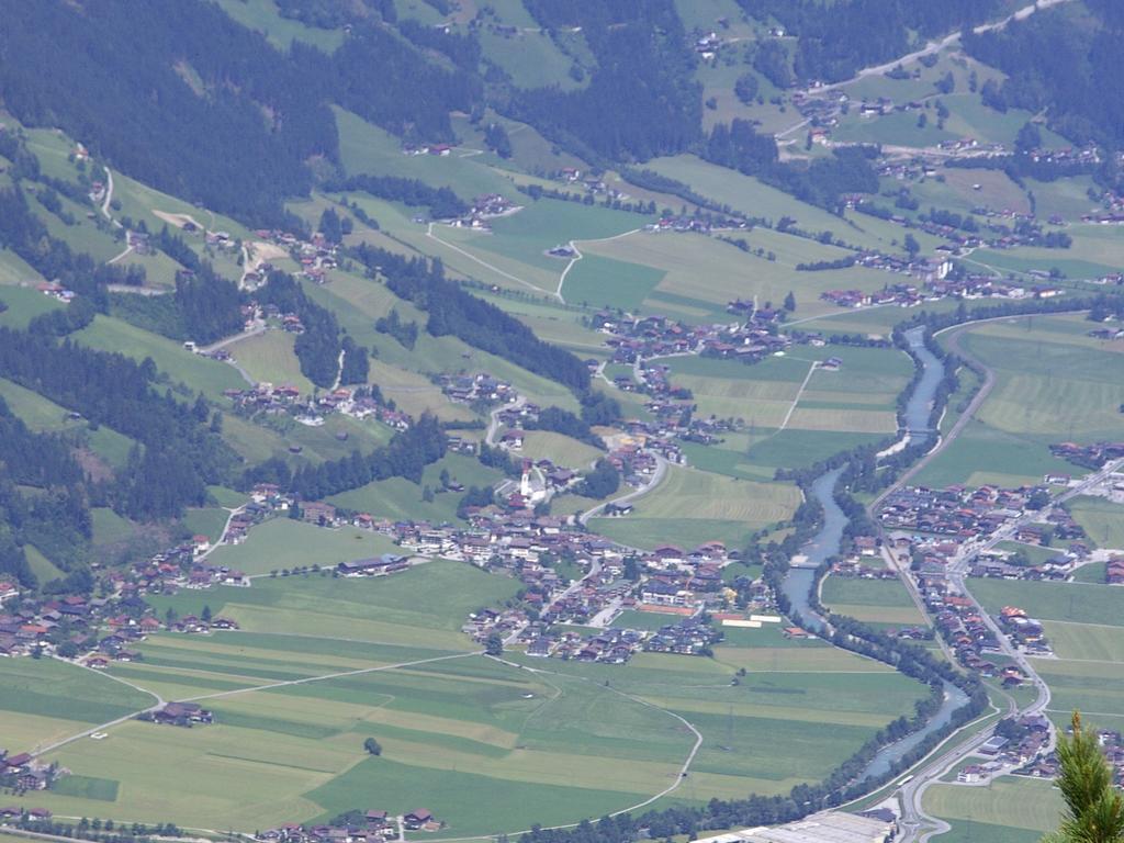 Ferienwohnung Hippach - Monika Sporer Rum bild